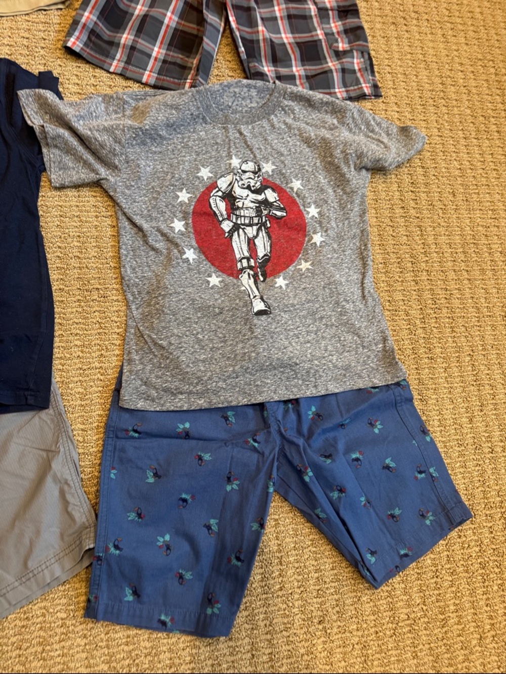 Boys 10-12 Summer Bundle - Picture 7 of 7
